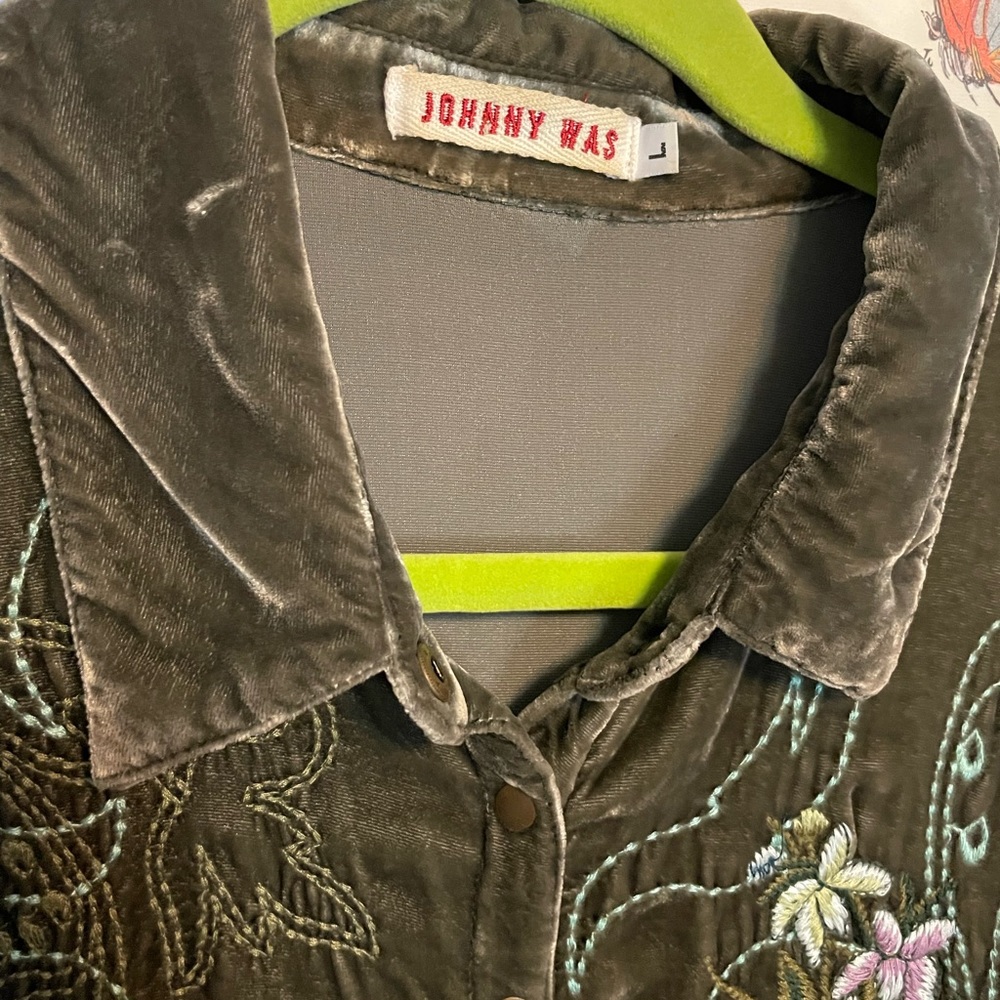 JOHNNY WAS Velvet Embroidered Button Up Blouse